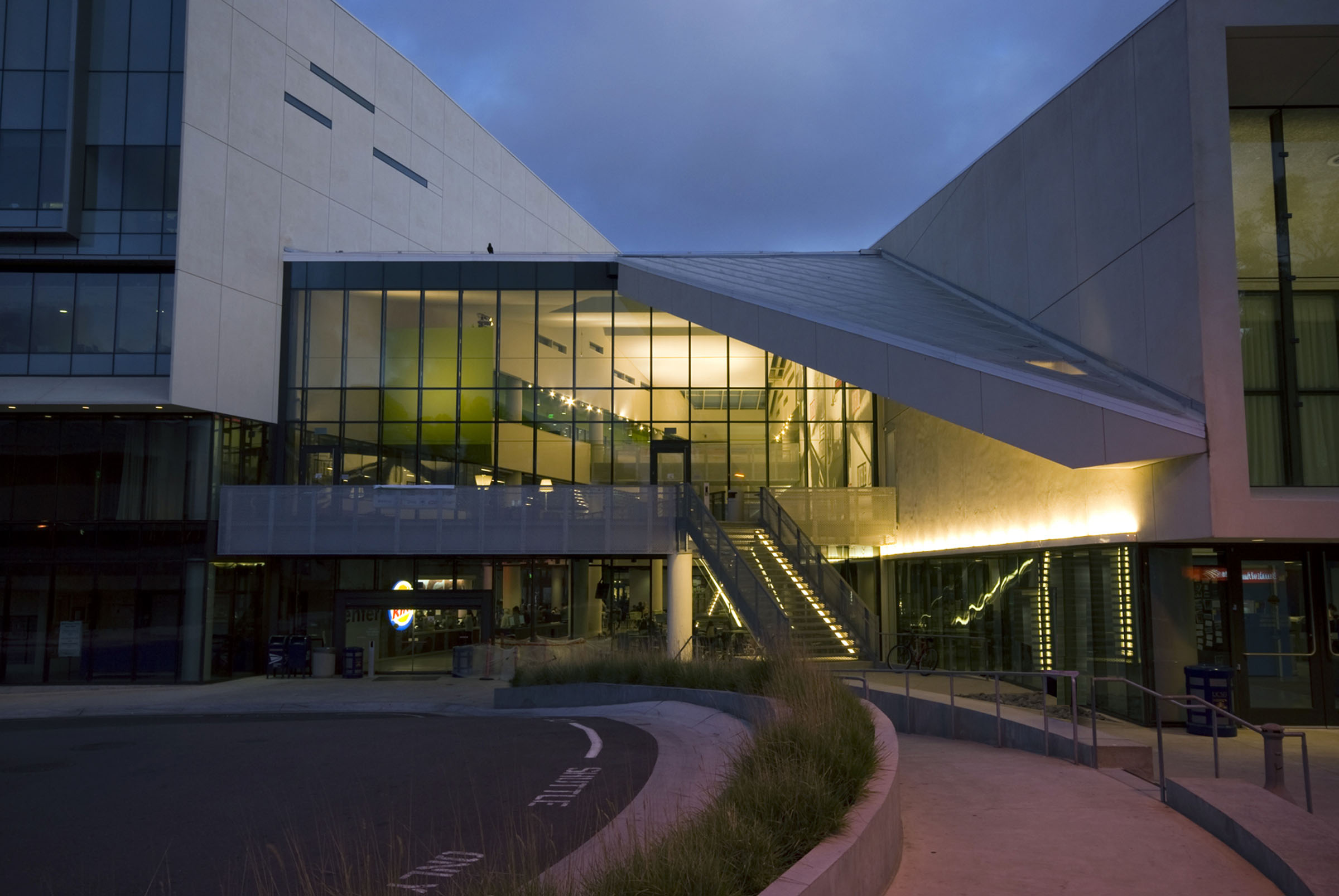 UCSD Price Center 015 Lighting Design Alliance